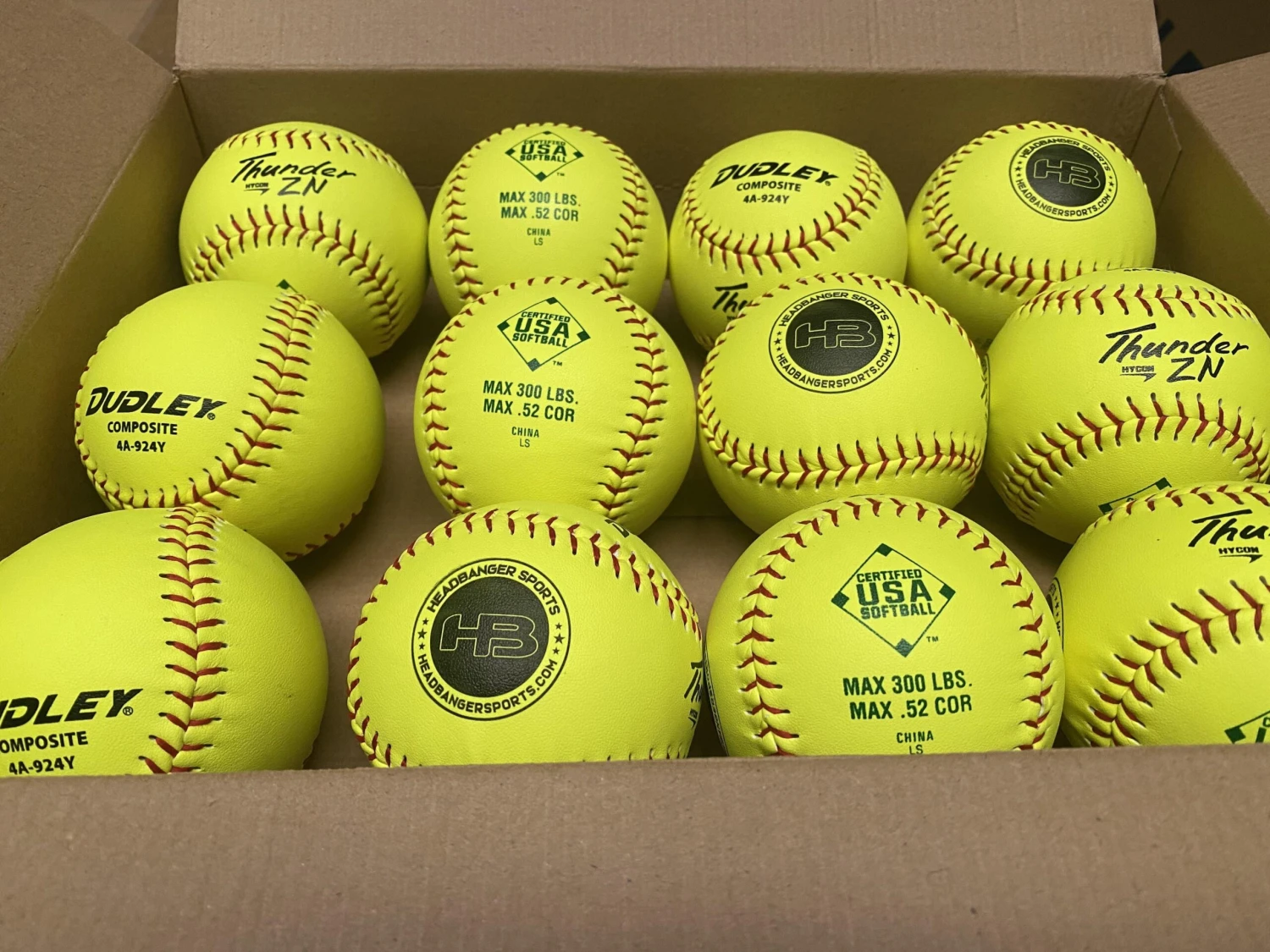 Dudley Thunder ZN HYCON 11" USA/ASA Slowpitch Softballs (DOZEN): 4A924Y - Image 2